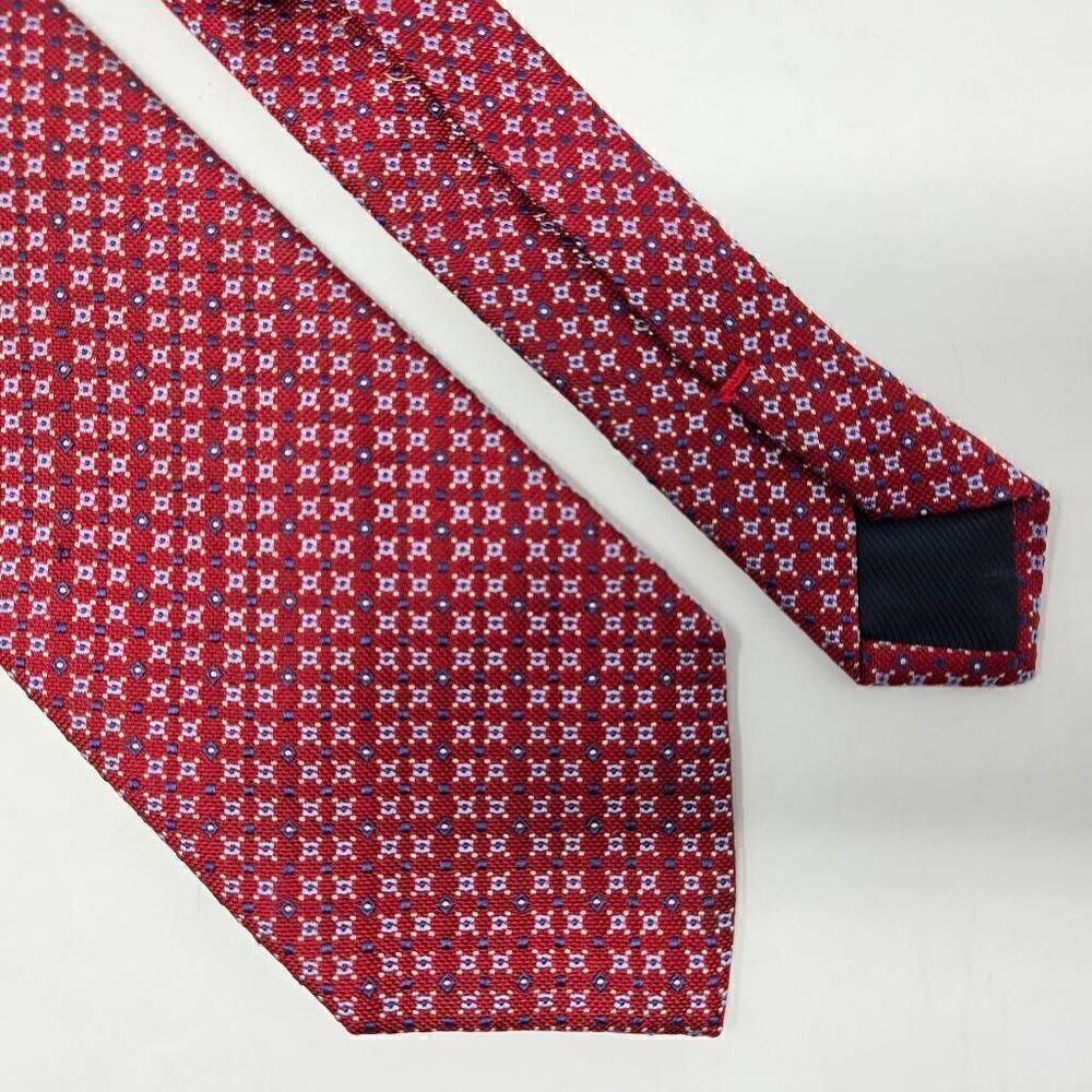 DIVA ITALY CUCITA A MANO SILK TIE RED BLUE WHITE MICRO DOT TEXTURED 3.5" X 59"